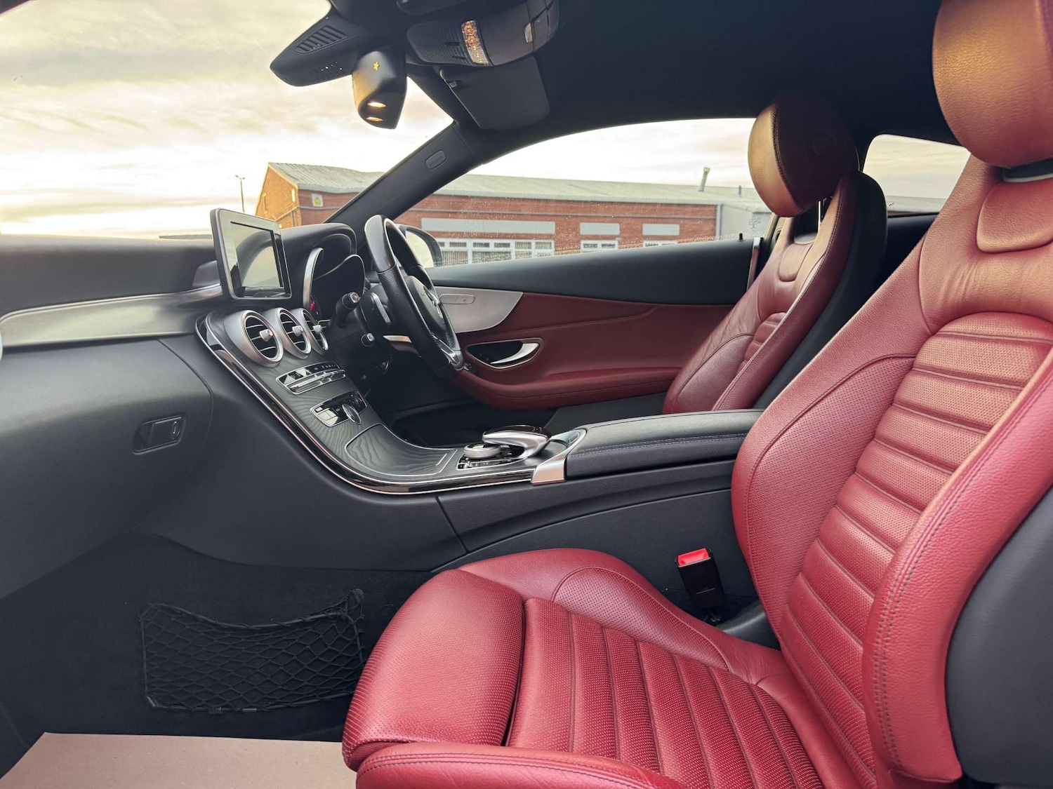 Used Mercedes-Benz C Class 2017 for sale - 76647104: Photo 13