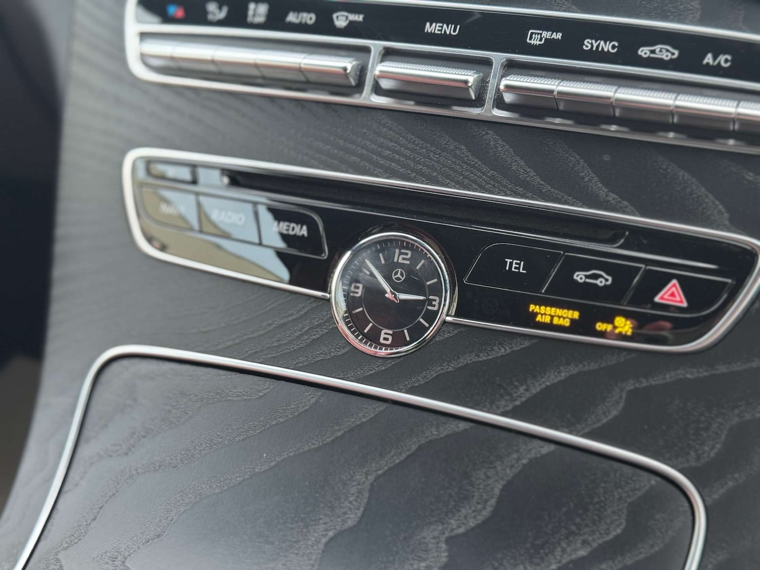 Used Mercedes-Benz C Class 2017 for sale - 76647104: Photo 33