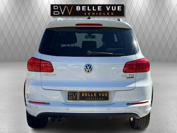 Used Volkswagen Tiguan 2015 for sale - 76101608: Photo