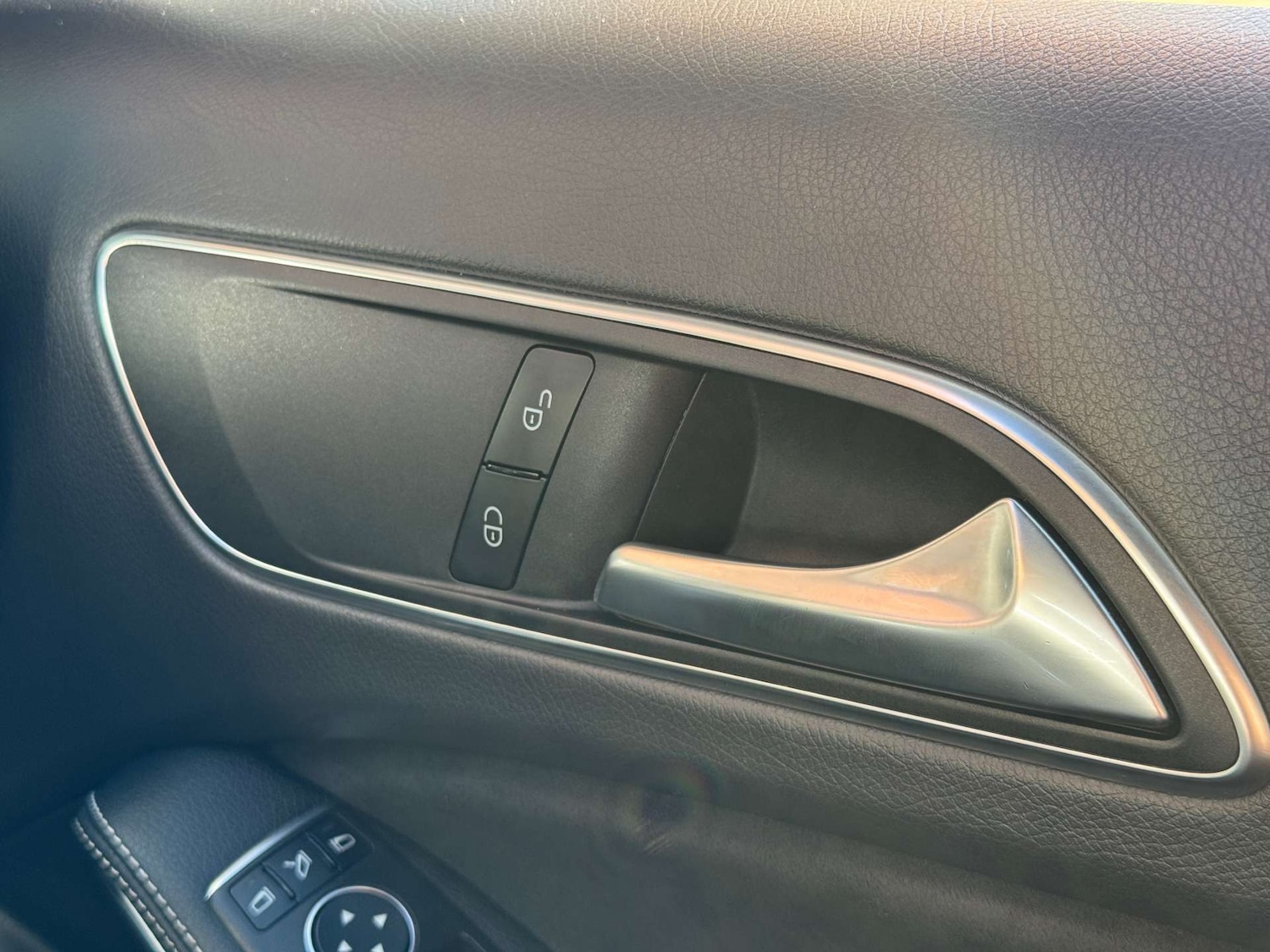 Used Mercedes-Benz A-Class 2018 for sale - 76600968: Photo 38