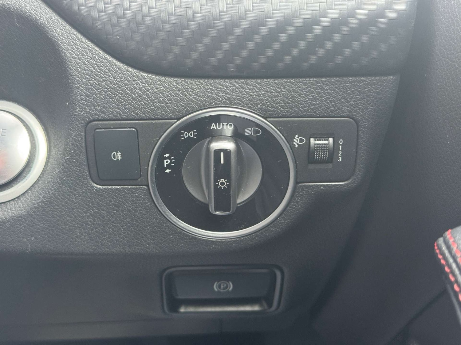 Used Mercedes-Benz A-Class 2017 for sale - 76363681: Photo 29