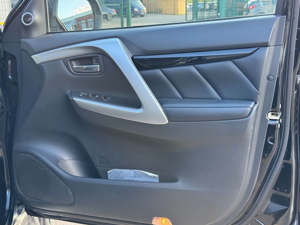 Used Mitsubishi Shogun Sport 2018 for sale - 76277398: Photo 49