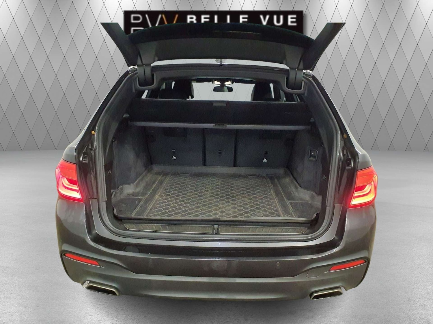 Used BMW 5 Series 2019 for sale - 76539482: Photo 17