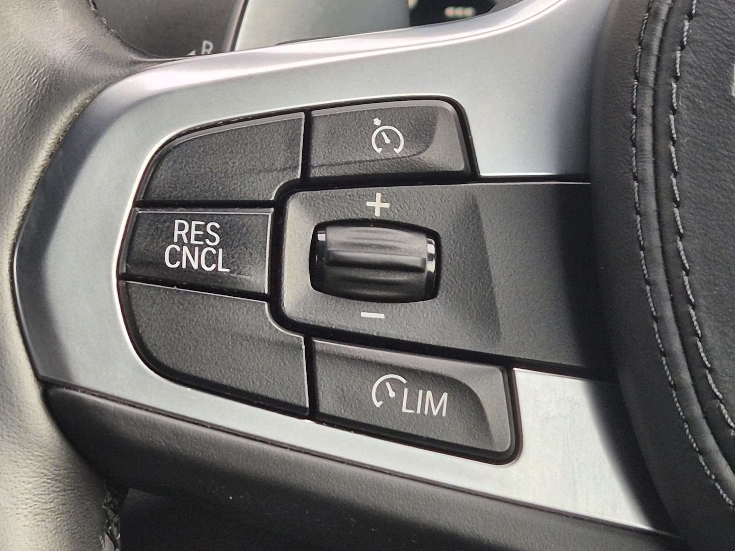 Used BMW 5 Series 2019 for sale - 76539482: Photo 21