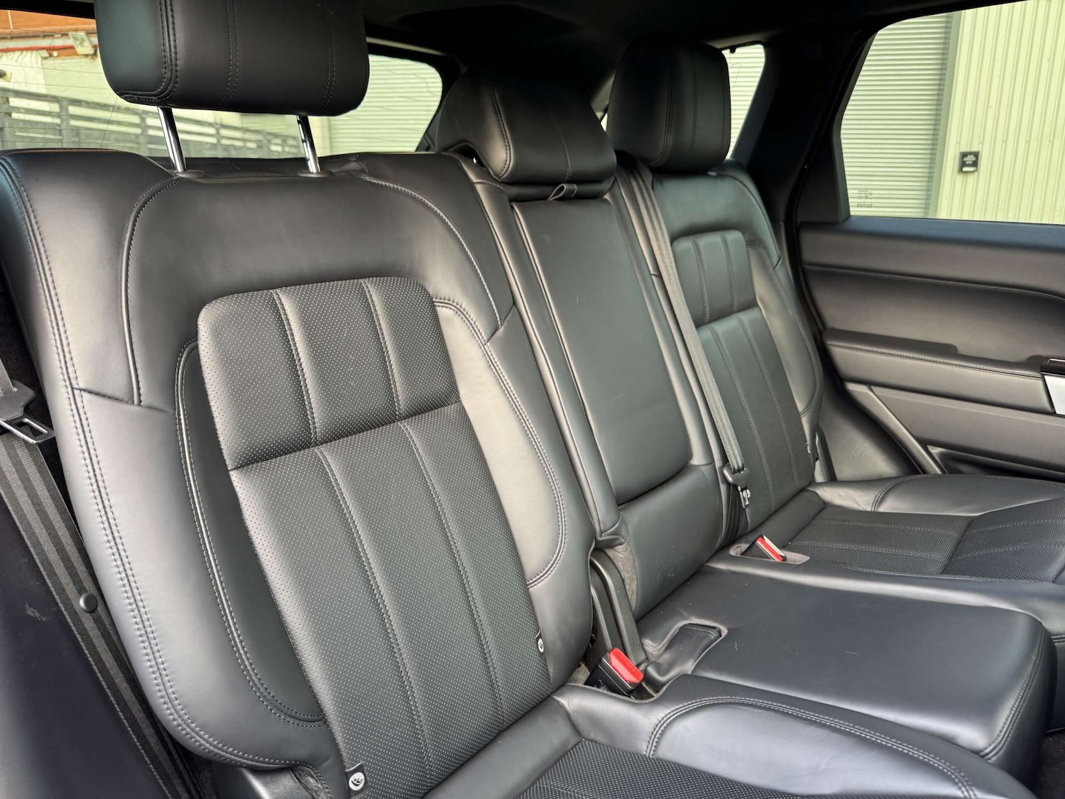 Used Land Rover Range Rover Sport 2018 for sale - 76363679: Photo 17