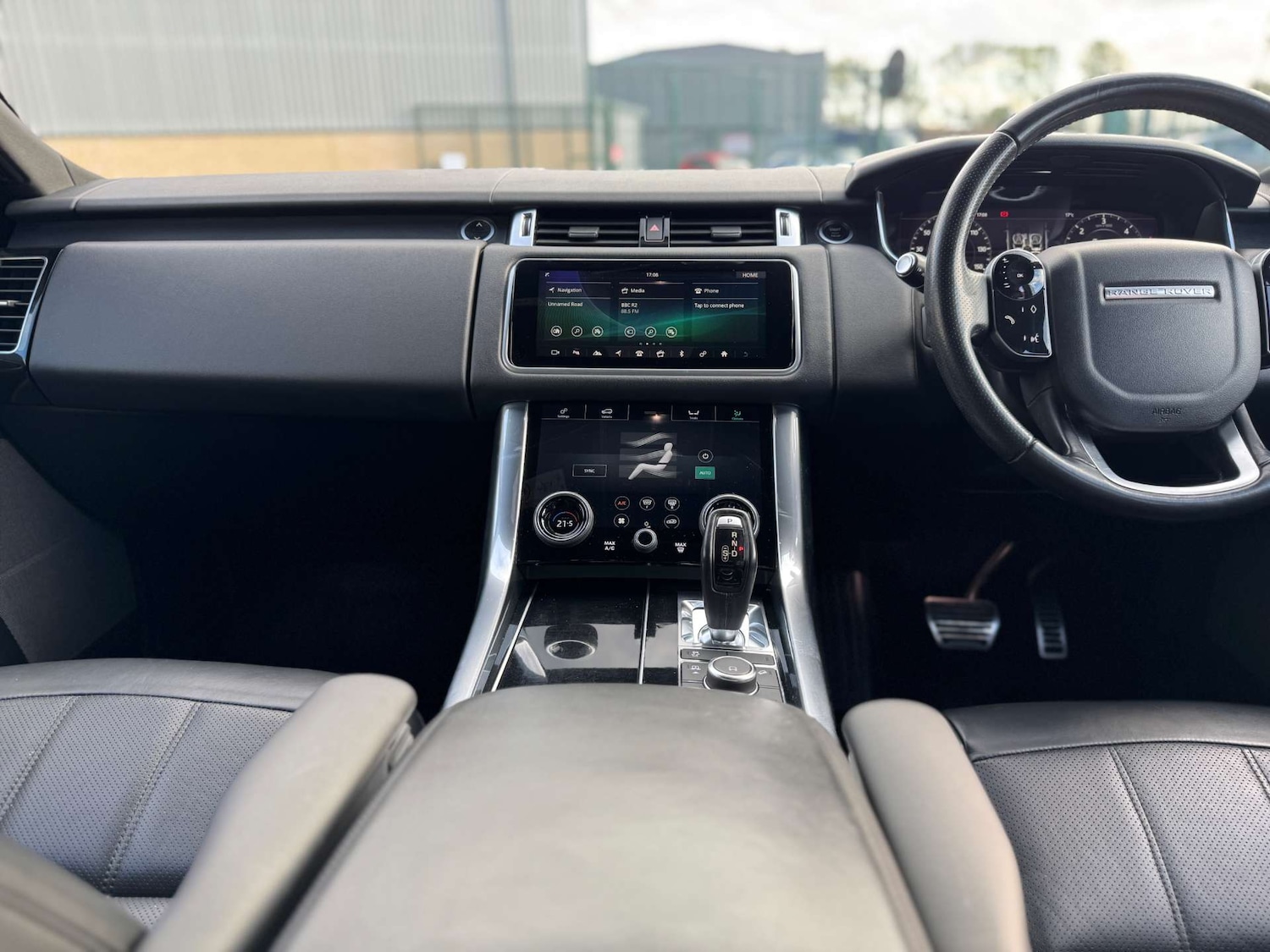 Used Land Rover Range Rover Sport 2018 for sale - 76363679: Photo 38