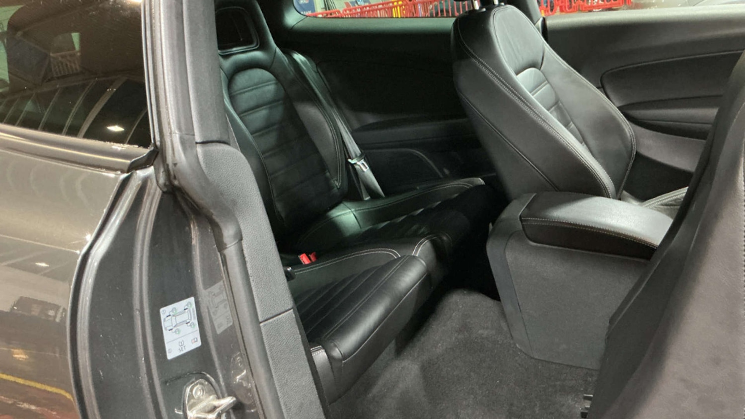 Used Volkswagen Scirocco 2017 for sale - 77332609: Photo 11