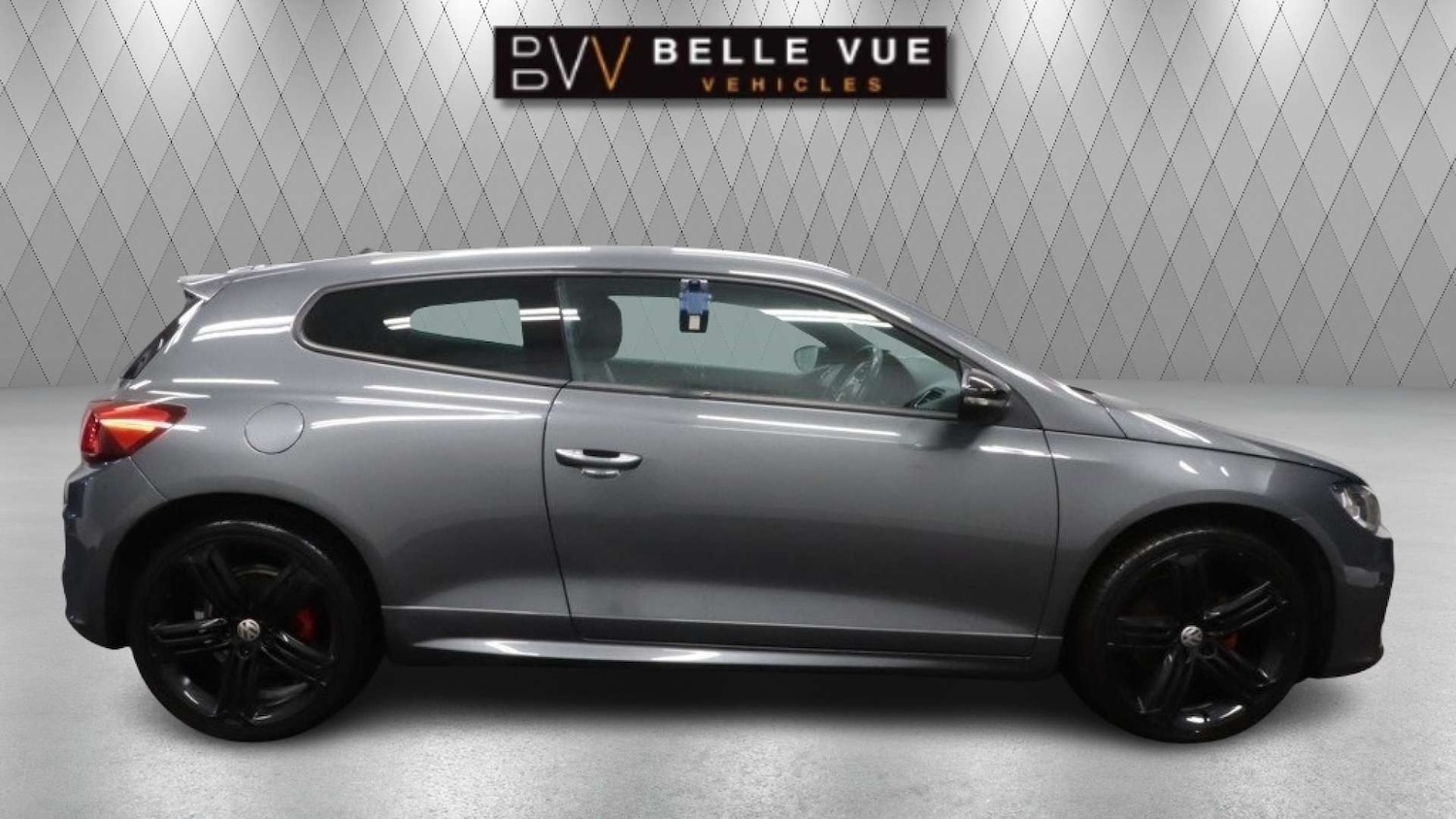 Used Volkswagen Scirocco 2017 for sale - 77332609: Photo 2