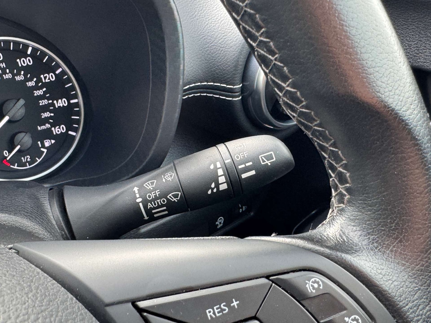 Used Nissan Juke 2023 for sale - 76363525: Photo 29