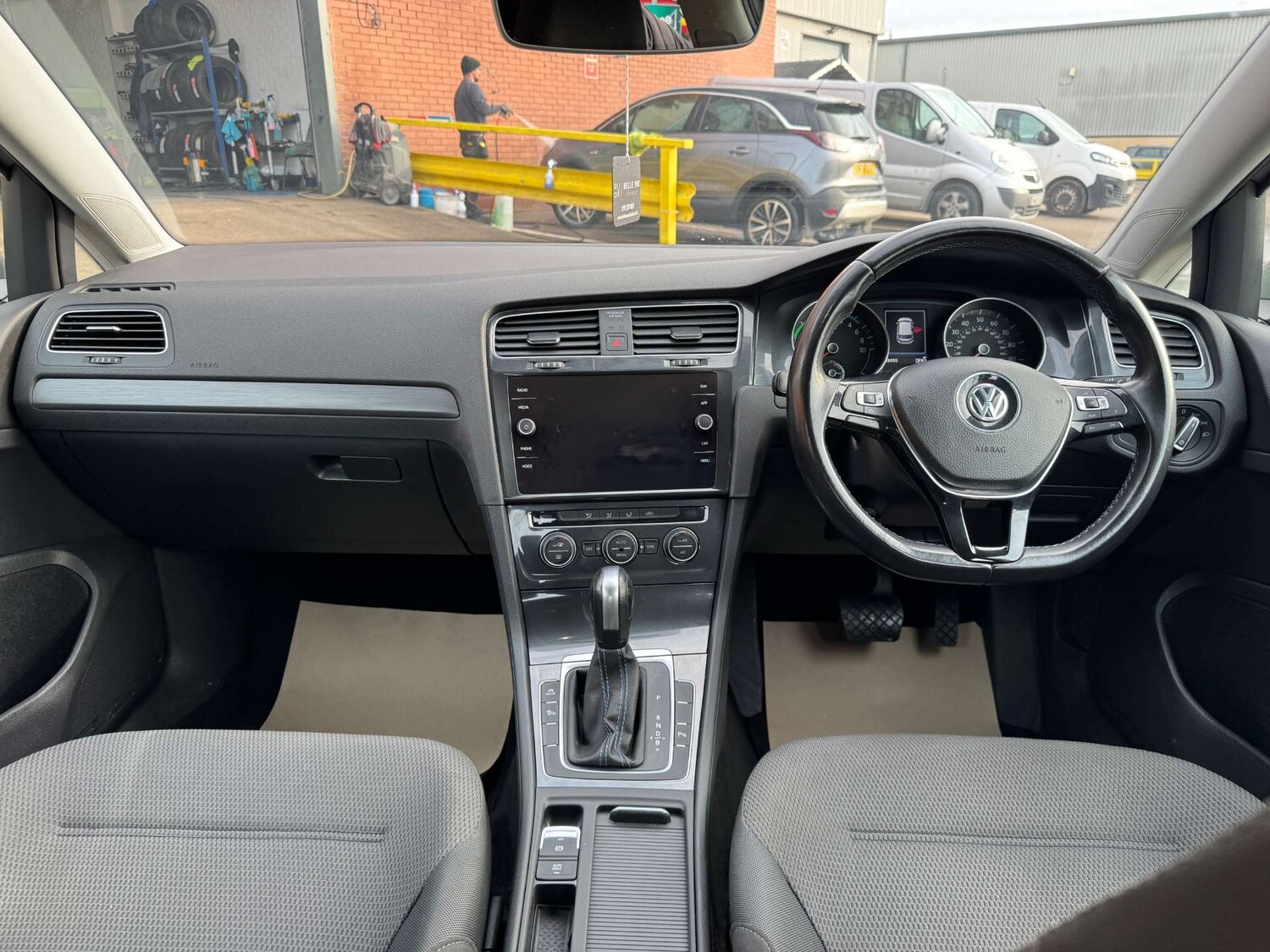 Used Volkswagen Golf 2020 for sale - 76475112: Photo 22