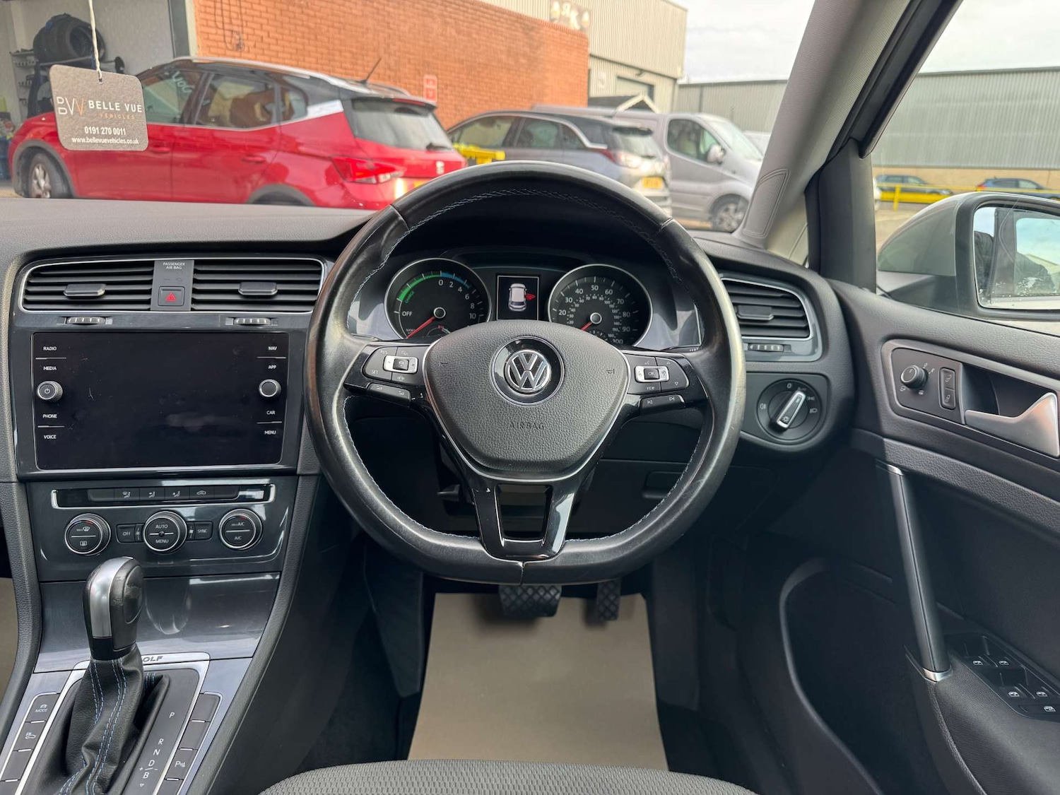 Used Volkswagen Golf 2020 for sale - 76475112: Photo 23