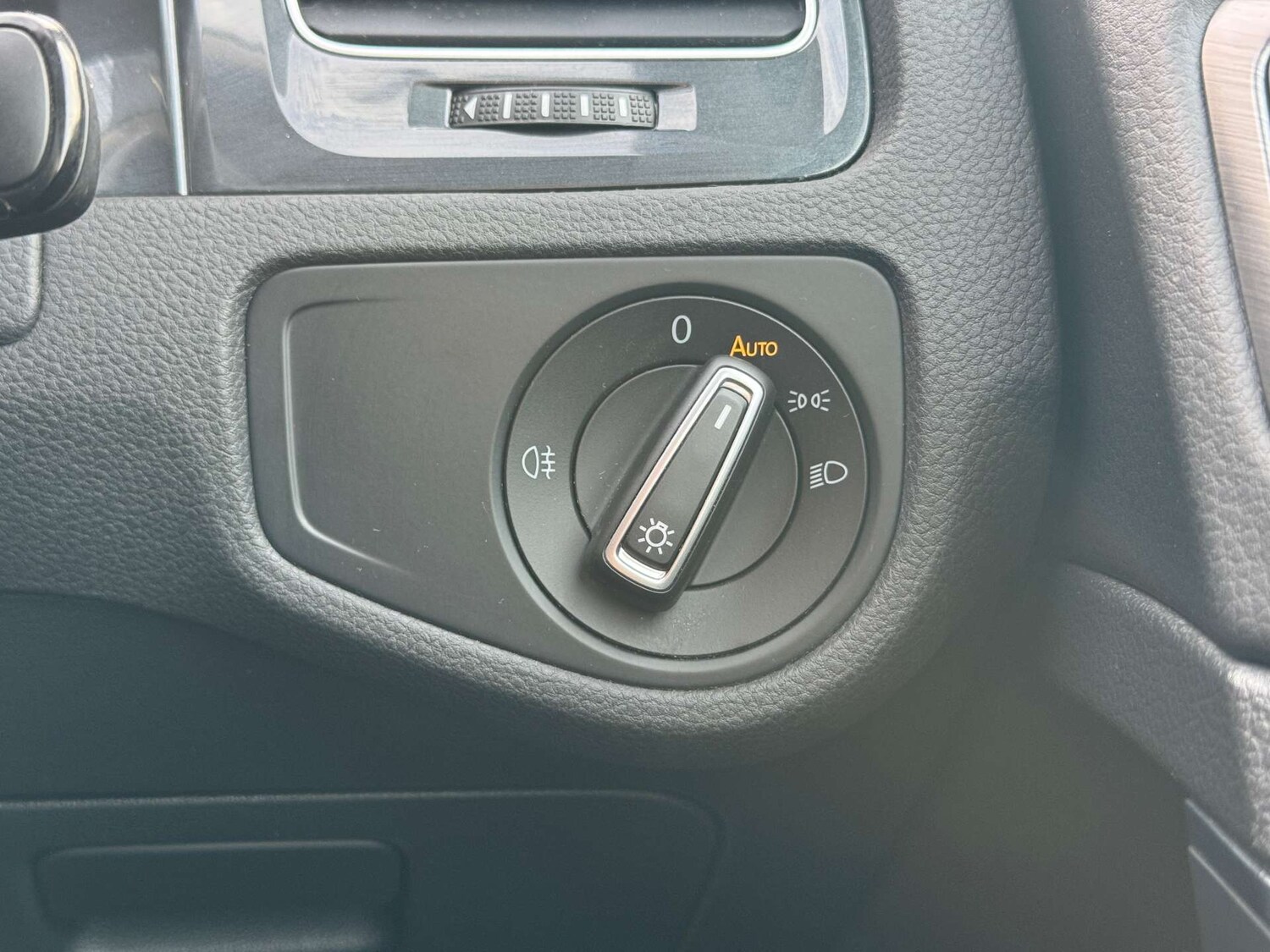 Used Volkswagen Golf 2020 for sale - 76475112: Photo 30