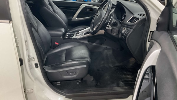 Used Mitsubishi Shogun Sport 2019 for sale - 76307938: Photo 10