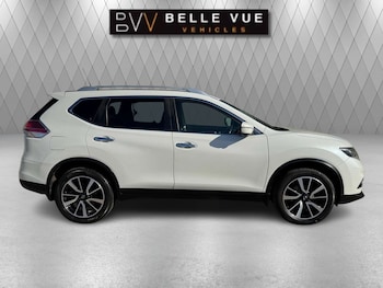 Used Nissan X-Trail 2017 for sale - 76101639: Photo