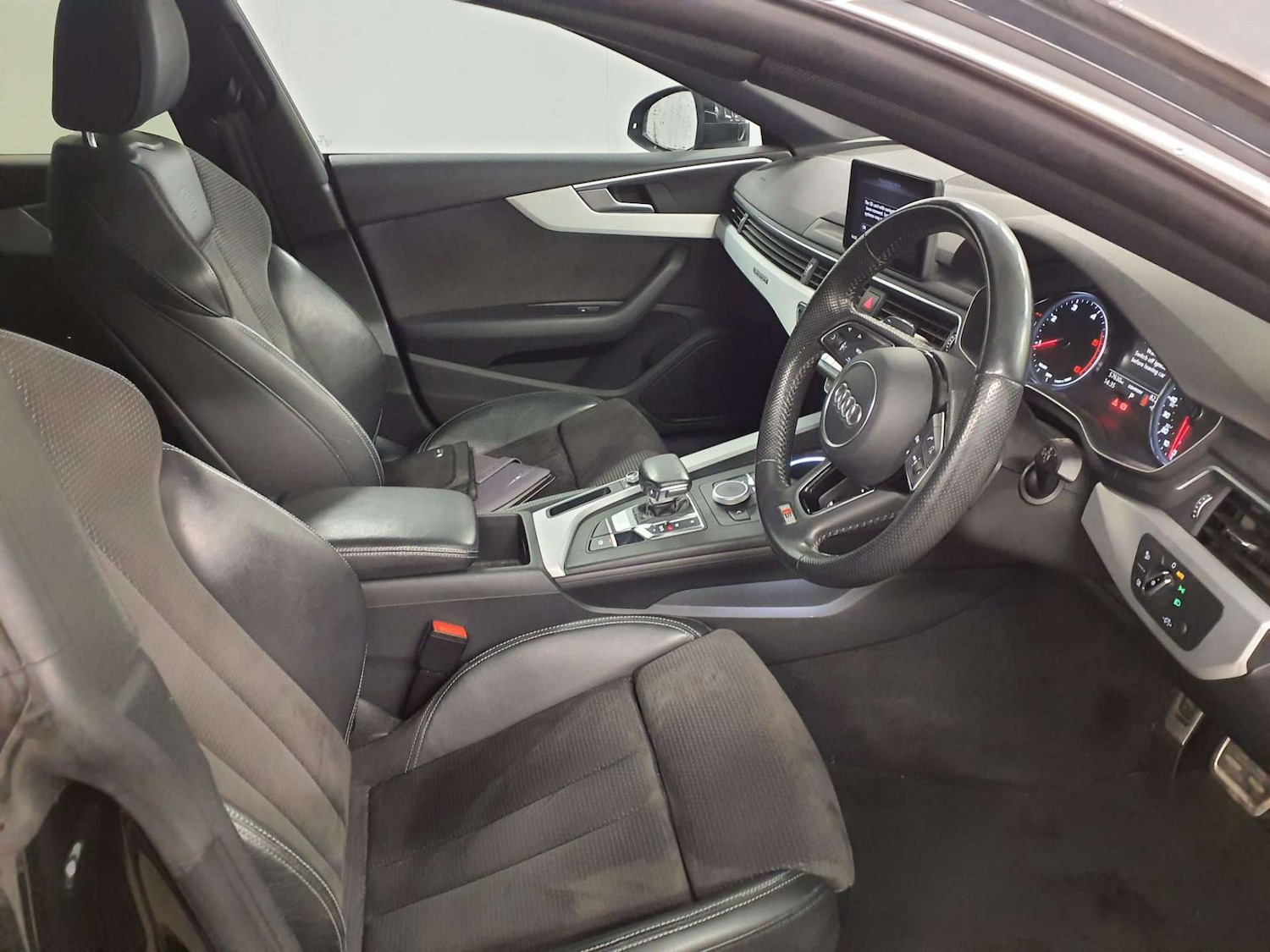 Used Audi A5 2017 for sale - 76866956: Photo 7