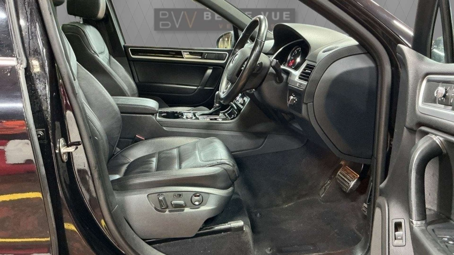 Used Volkswagen Touareg 2017 for sale - 77056465: Photo 10