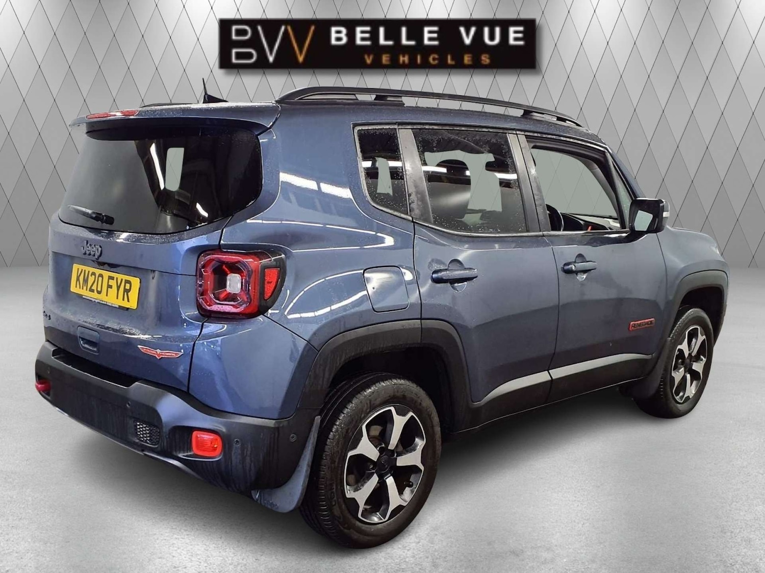 Used Jeep Renegade 2020 for sale - 77205128: Photo 2