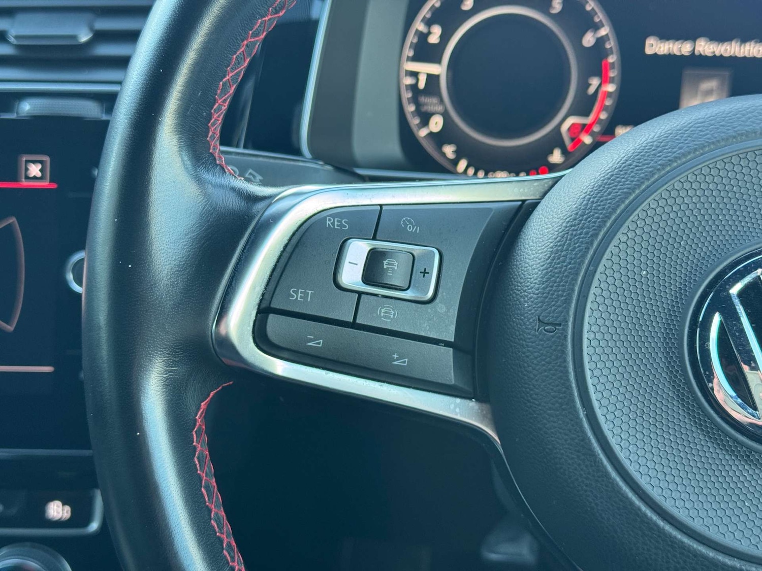 Used Volkswagen Golf 2019 for sale - 76514267: Photo 25