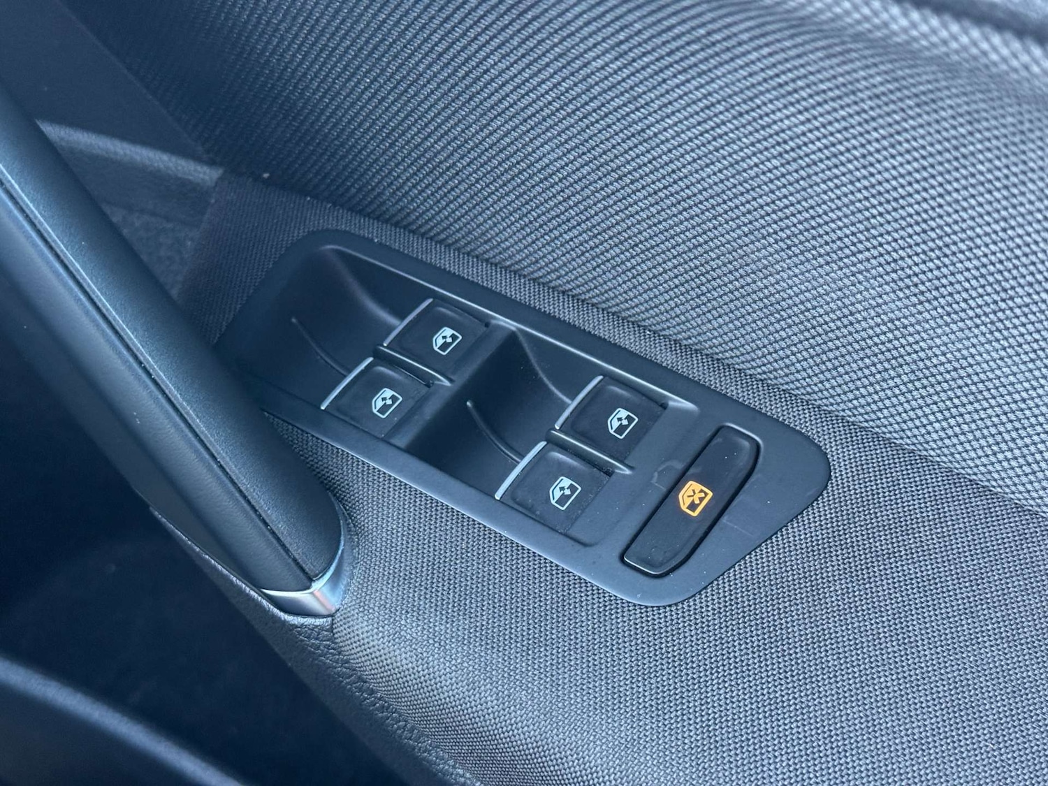 Used Volkswagen Golf 2019 for sale - 76514267: Photo 32