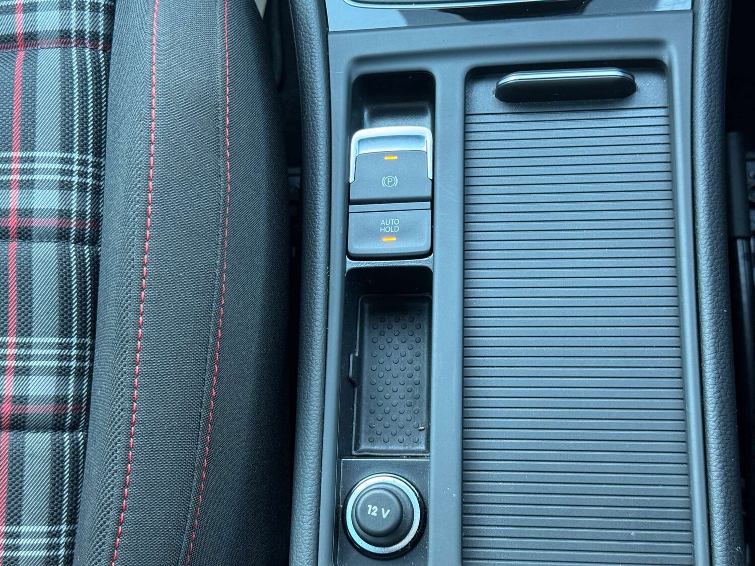 Used Volkswagen Golf 2019 for sale - 76514267: Photo 36