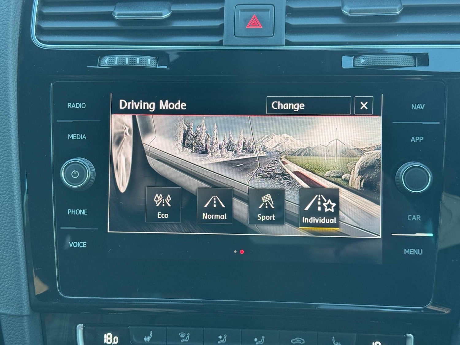 Used Volkswagen Golf 2019 for sale - 76514267: Photo 51