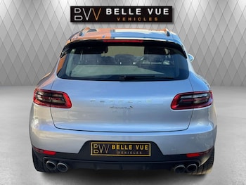 Used Porsche Macan 2017 for sale - 76101591: Photo