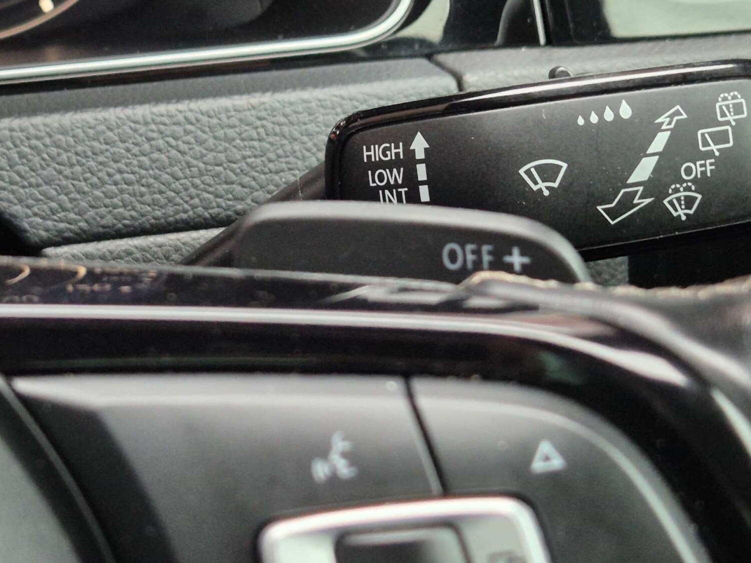 Used Volkswagen Golf 2019 for sale - 76462027: Photo 25