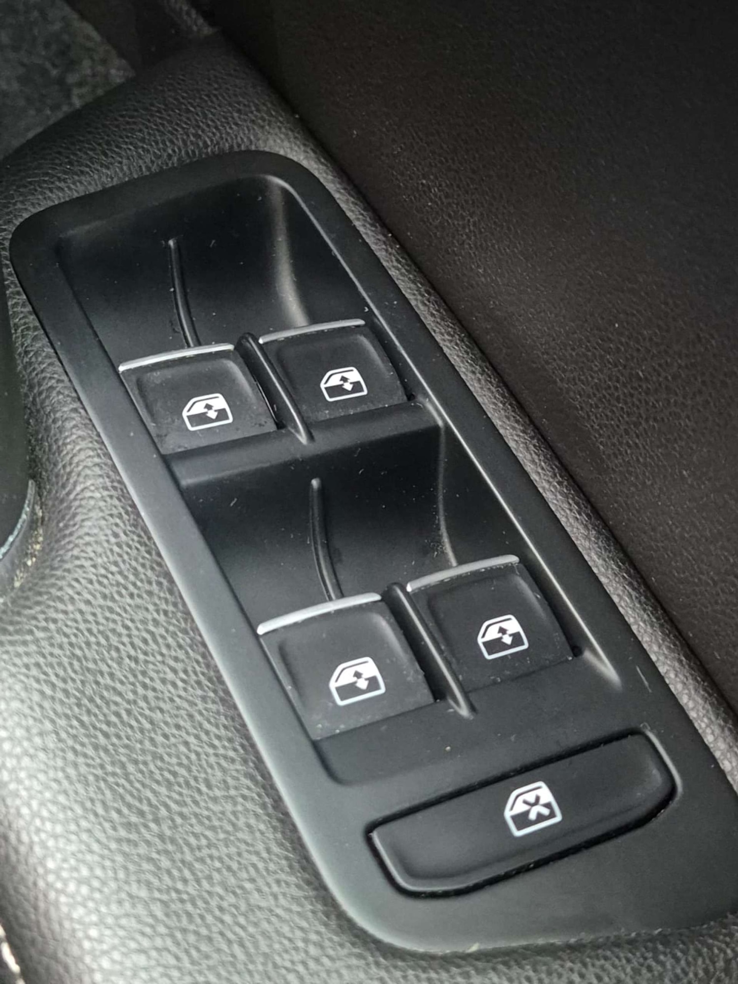 Used Volkswagen Golf 2019 for sale - 76462027: Photo 31