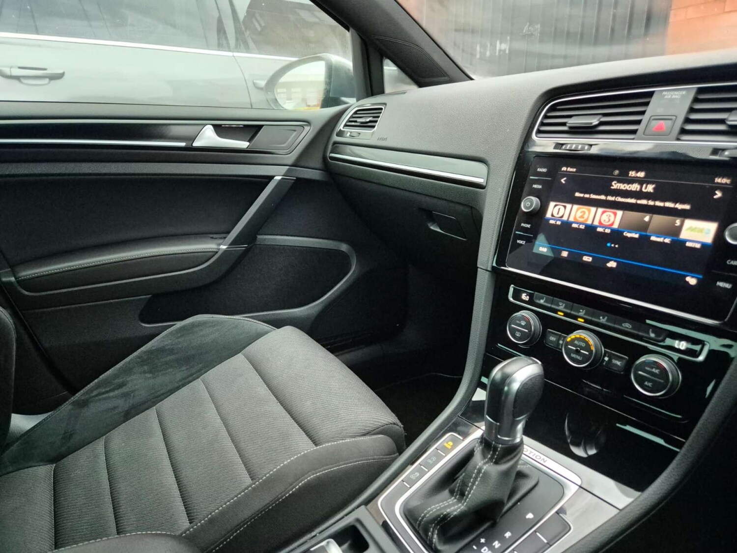 Used Volkswagen Golf 2019 for sale - 76462027: Photo 44