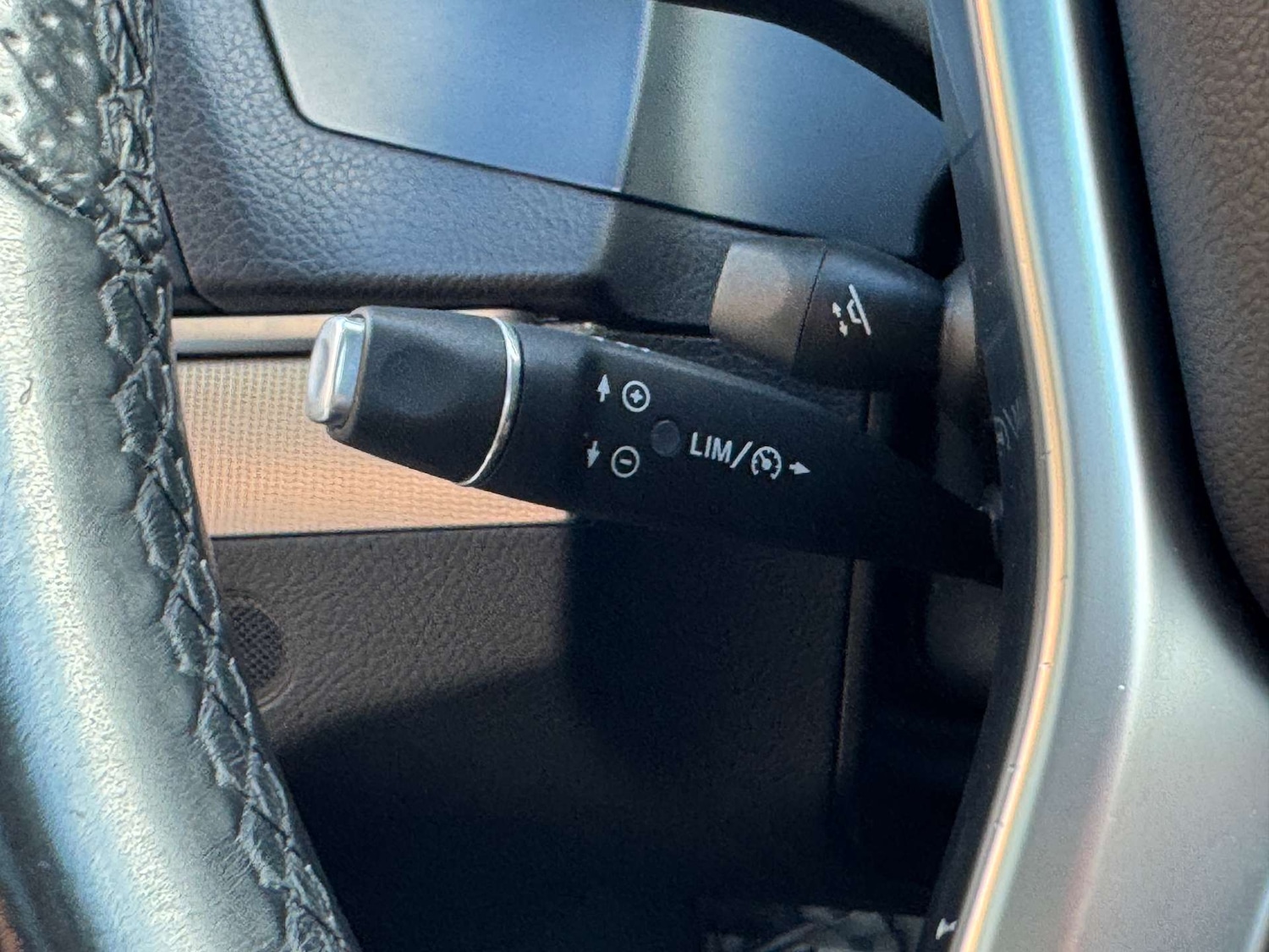 Used Mercedes-Benz E Class 2016 for sale - 76363649: Photo 24