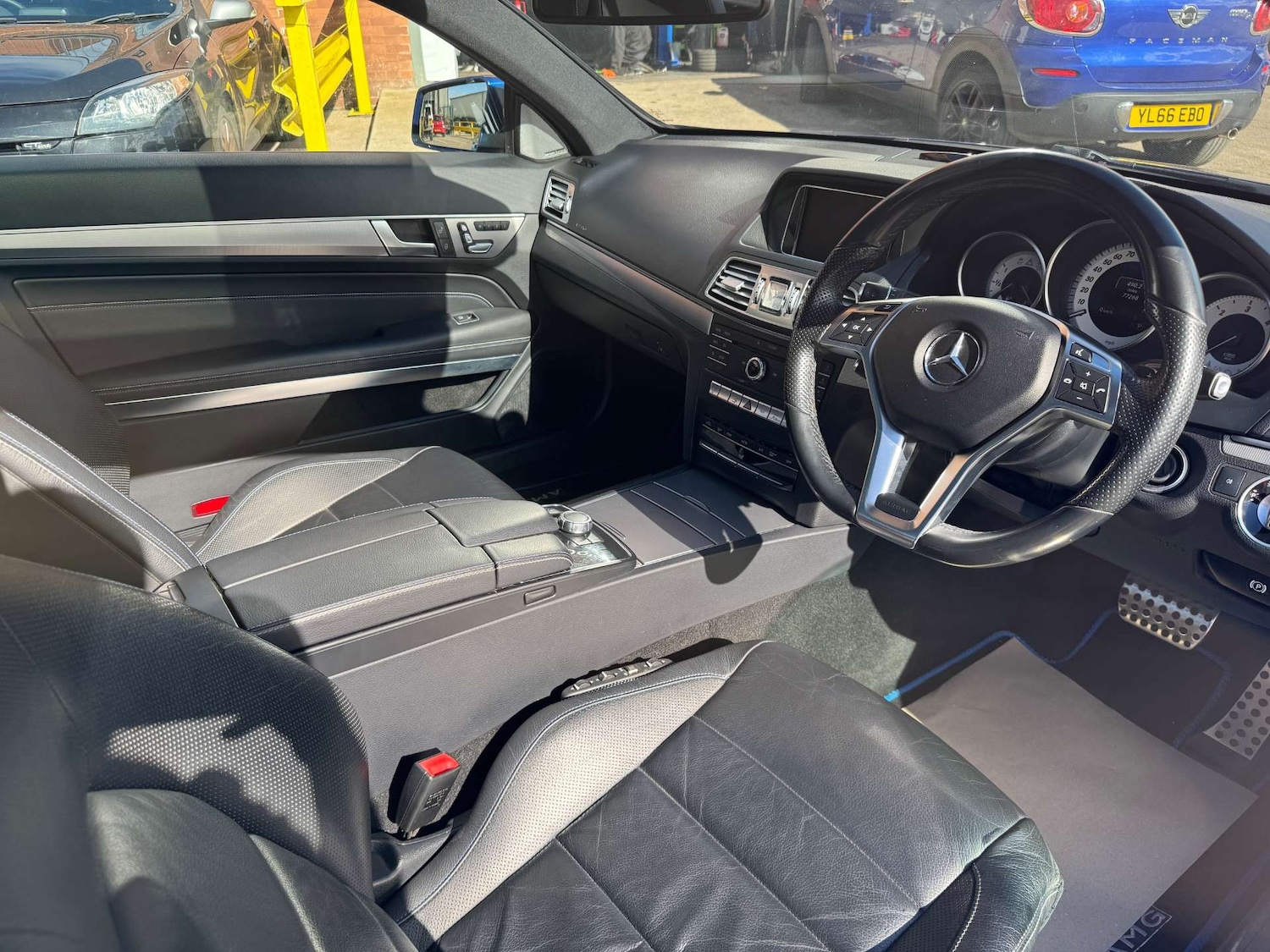 Used Mercedes-Benz E Class 2016 for sale - 76363649: Photo 32