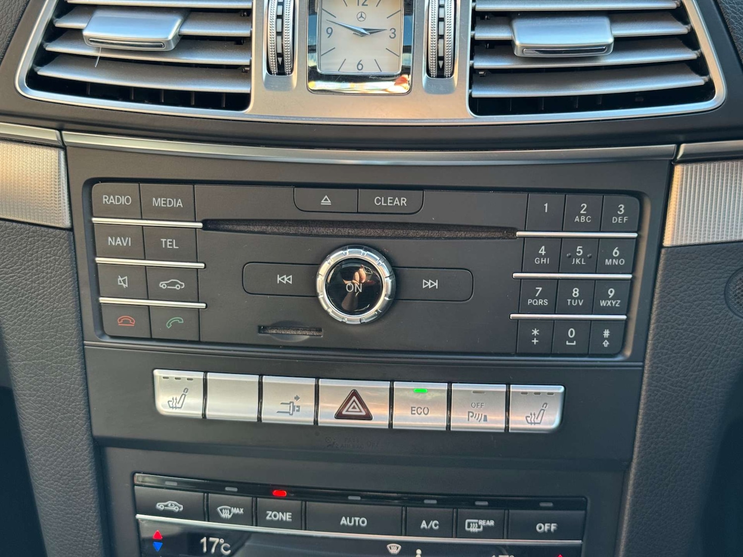 Used Mercedes-Benz E Class 2016 for sale - 76363649: Photo 37