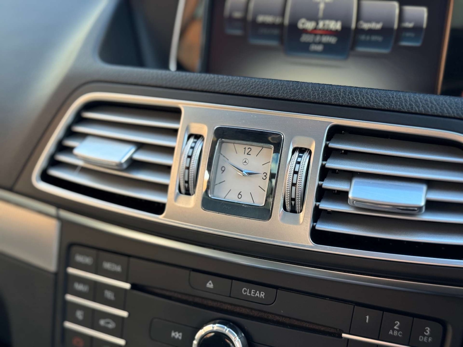 Used Mercedes-Benz E Class 2016 for sale - 76363649: Photo 38