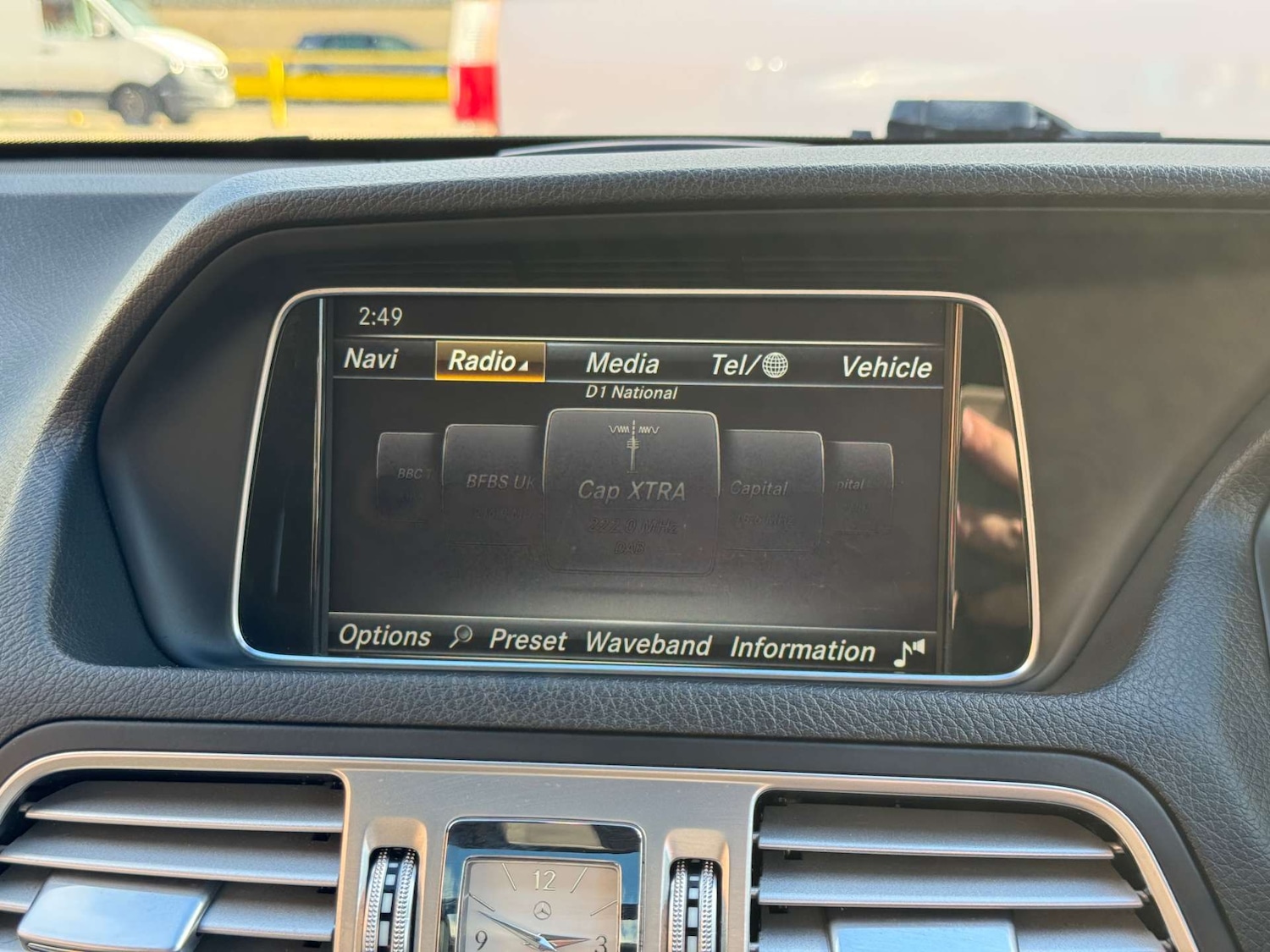 Used Mercedes-Benz E Class 2016 for sale - 76363649: Photo 39