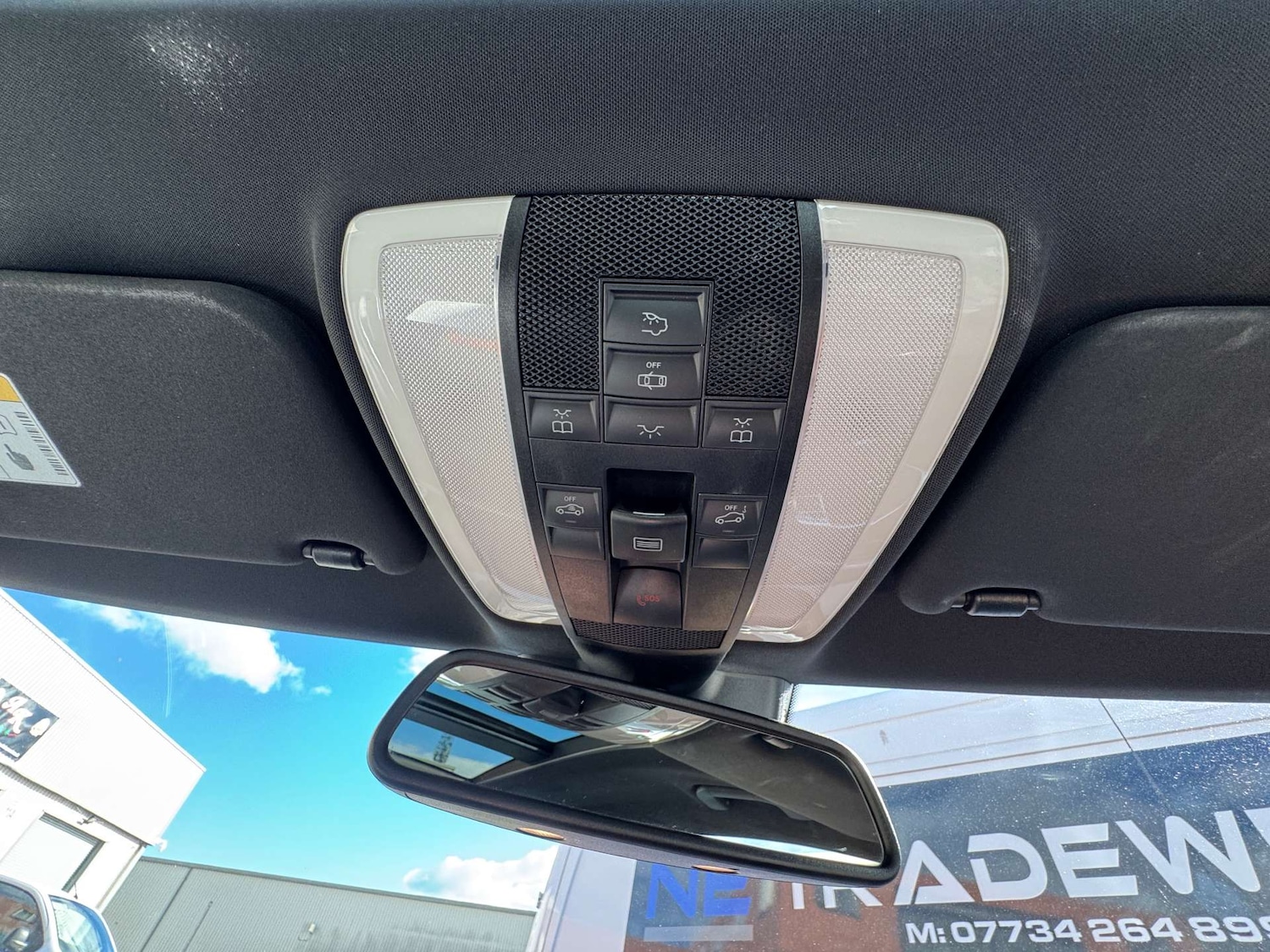 Used Mercedes-Benz E Class 2016 for sale - 76363649: Photo 47