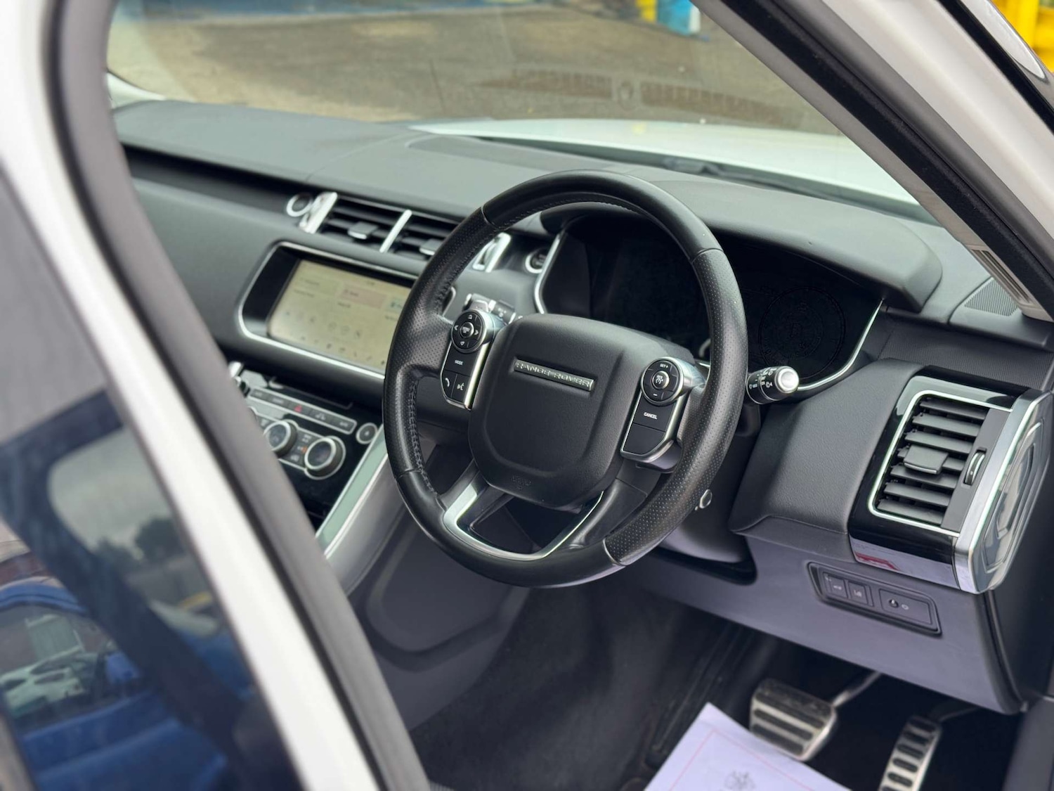 Used Land Rover Range Rover Sport 2018 for sale - 76363850: Photo 10
