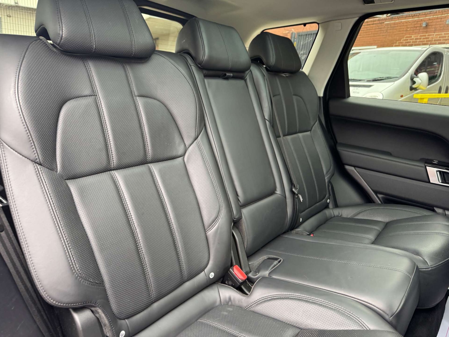 Used Land Rover Range Rover Sport 2018 for sale - 76363850: Photo 20
