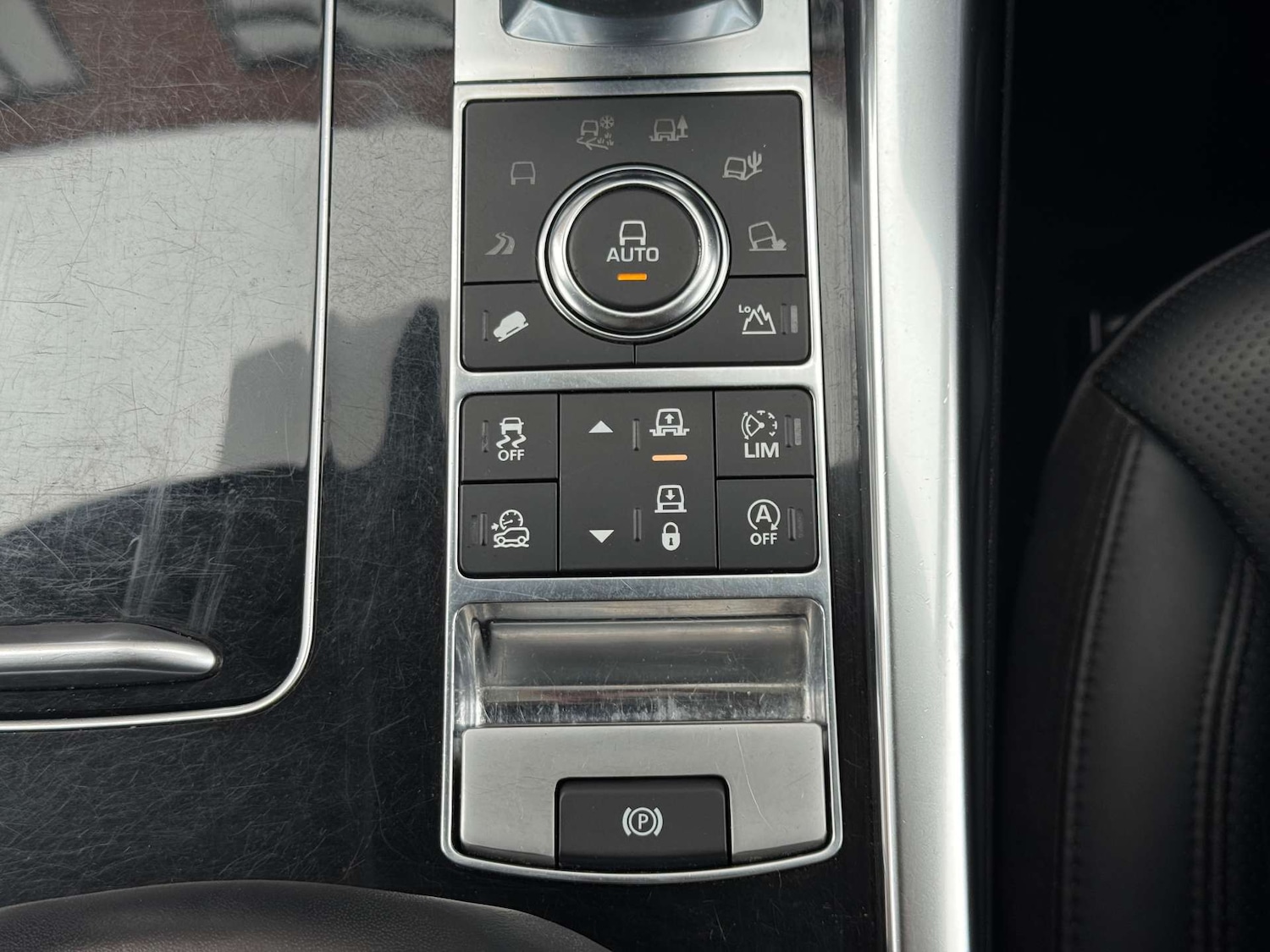 Used Land Rover Range Rover Sport 2018 for sale - 76363850: Photo 39