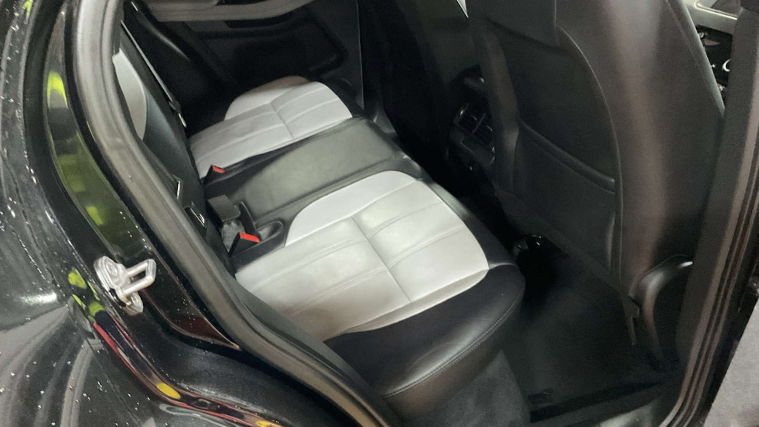 Used Land Rover Range Rover Evoque 2019 for sale - 77110167: Photo 11