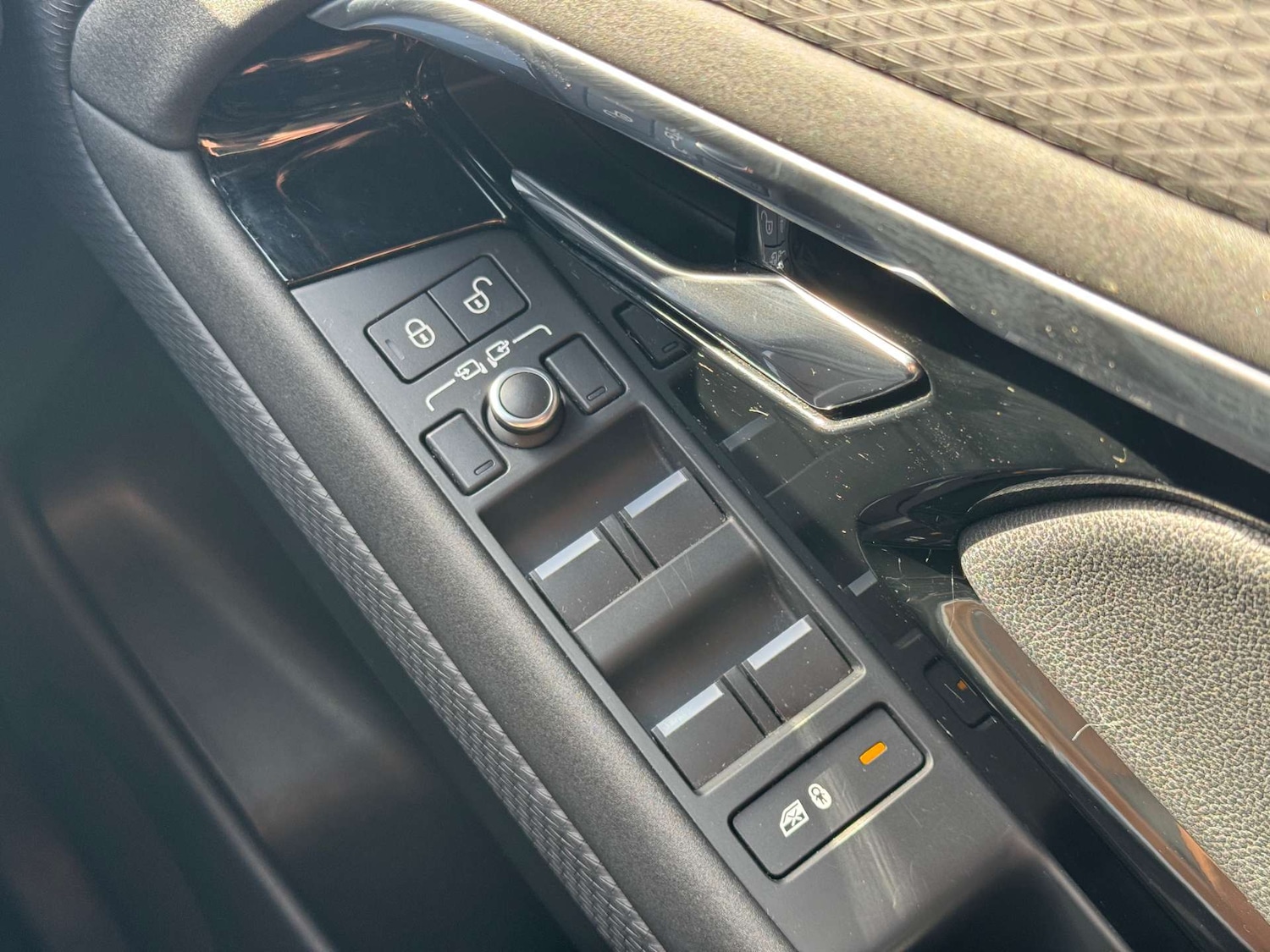 Used Land Rover Range Rover Evoque 2019 for sale - 76363618: Photo 32