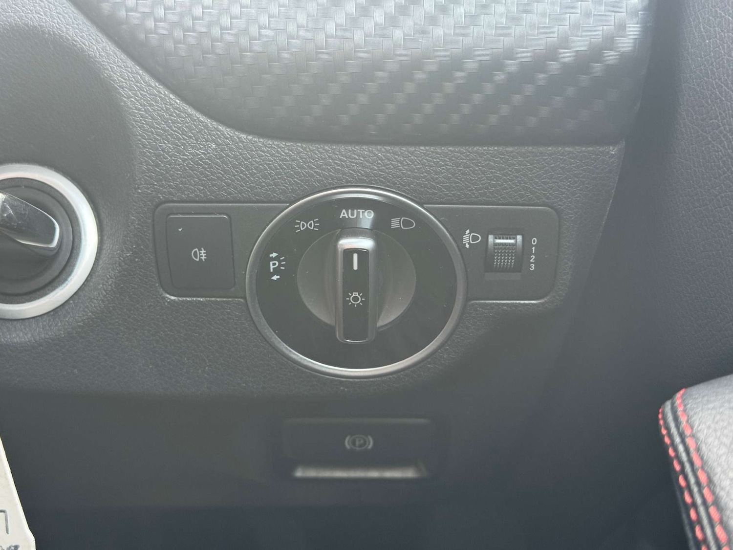 Used Mercedes-Benz A-Class 2017 for sale - 76600614: Photo 29