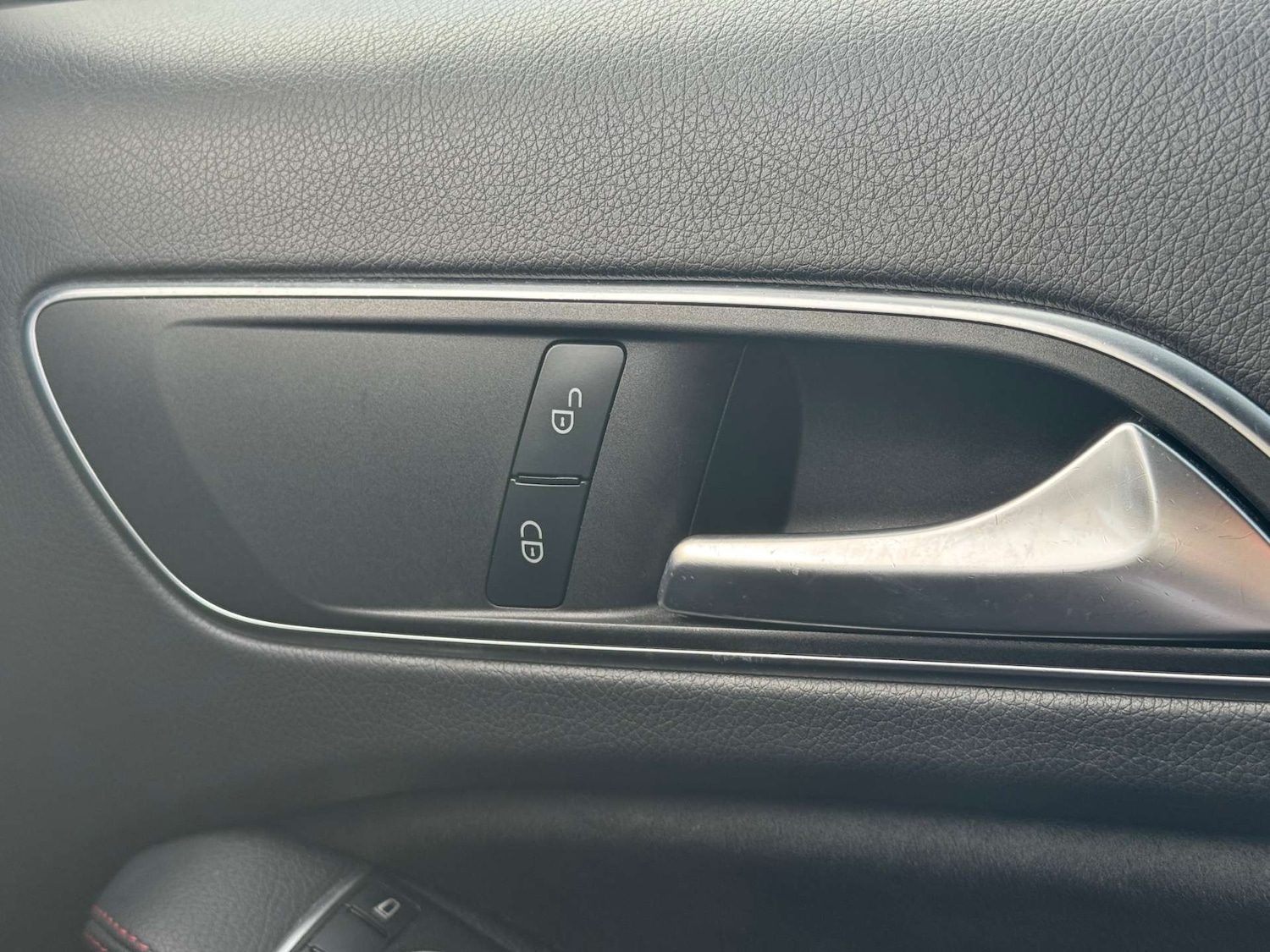 Used Mercedes-Benz A-Class 2017 for sale - 76600614: Photo 30