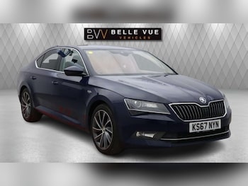 Used Skoda Superb 2018 for sale - 76101576: Photo