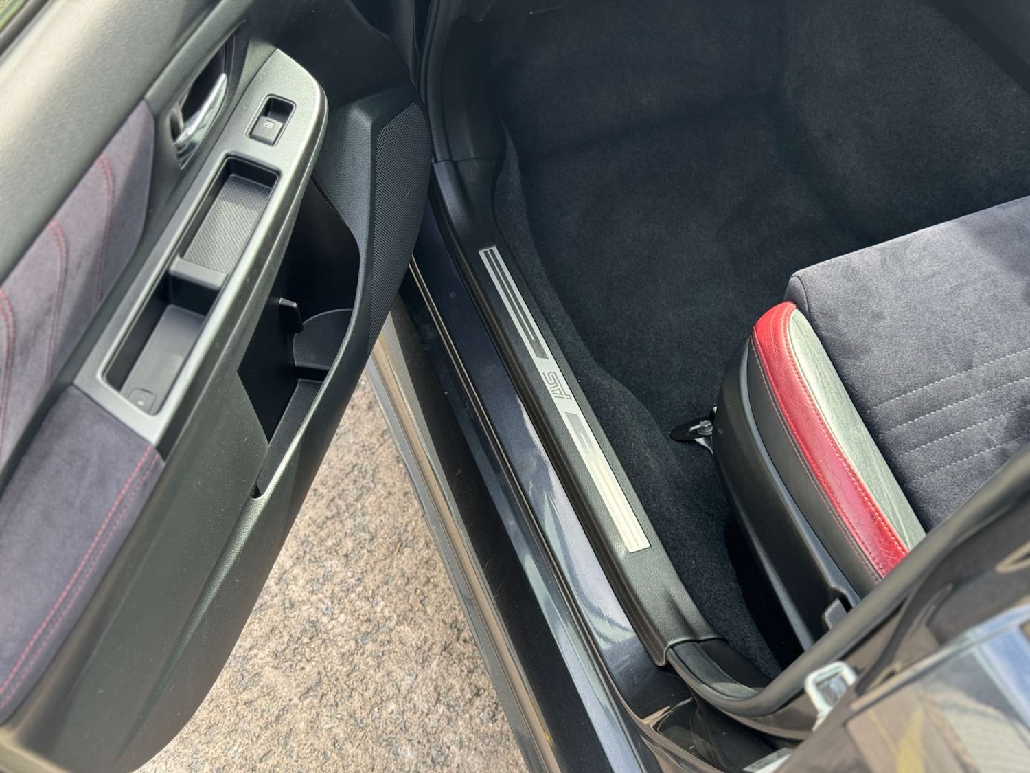 Used Subaru WRX STI 2014 for sale - 76101567: Photo 16