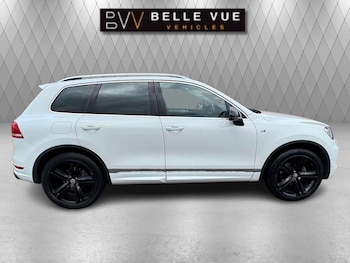 Used Volkswagen Touareg 2014 for sale - 76101584: Photo
