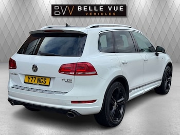 Used Volkswagen Touareg 2014 for sale - 76101584: Photo