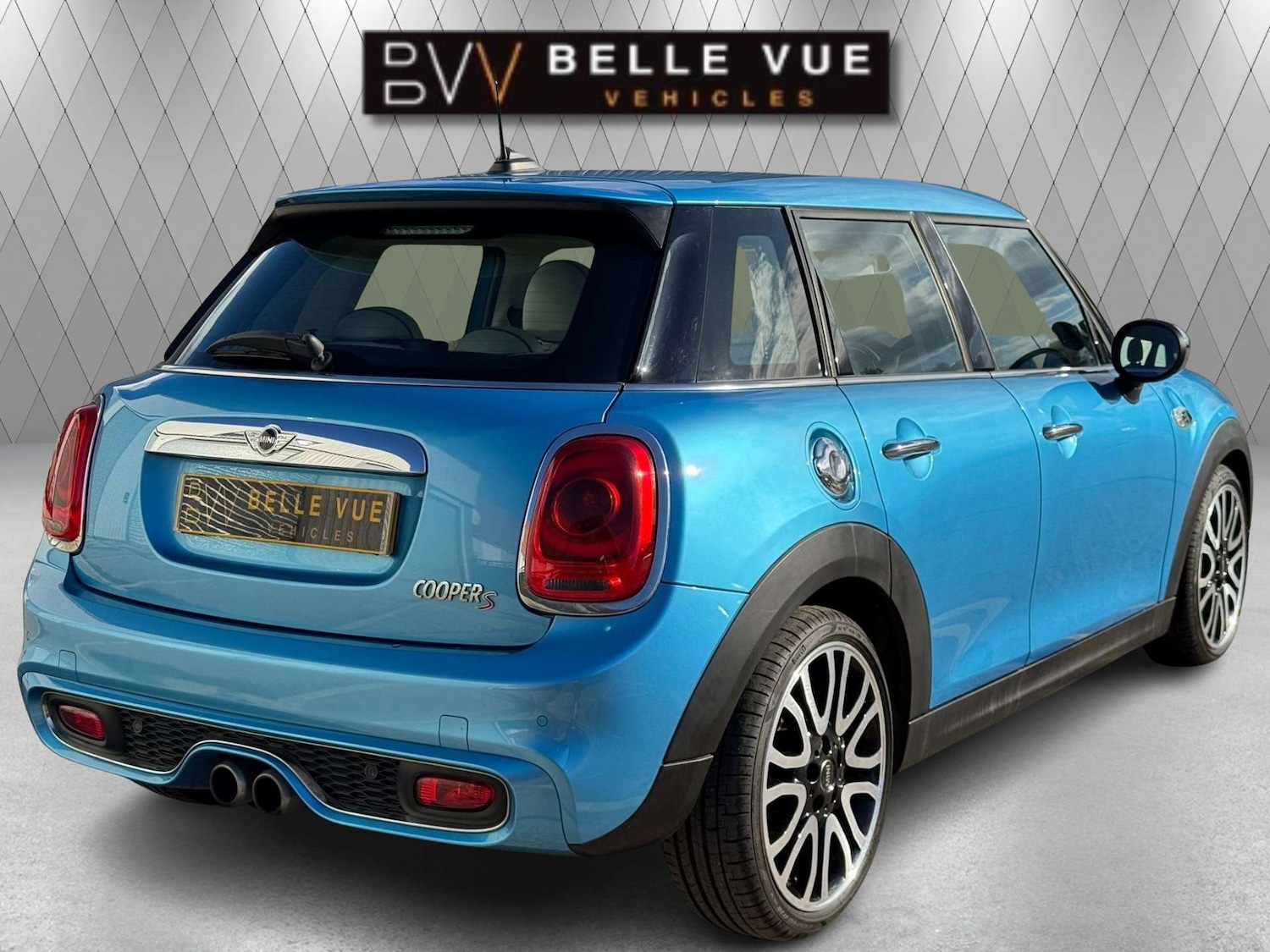 Used MINI Hatch 2015 for sale - 76277488: Photo 3