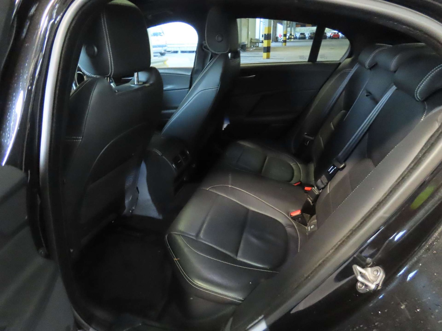 Used Jaguar XE 2017 for sale - 76539489: Photo 10