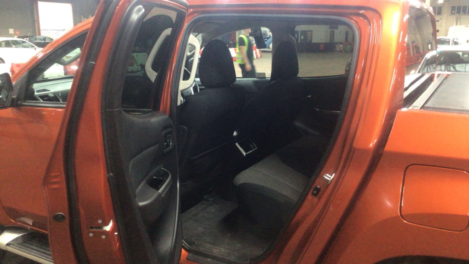 Used Mitsubishi L200 2021 for sale - 76350462: Photo 11