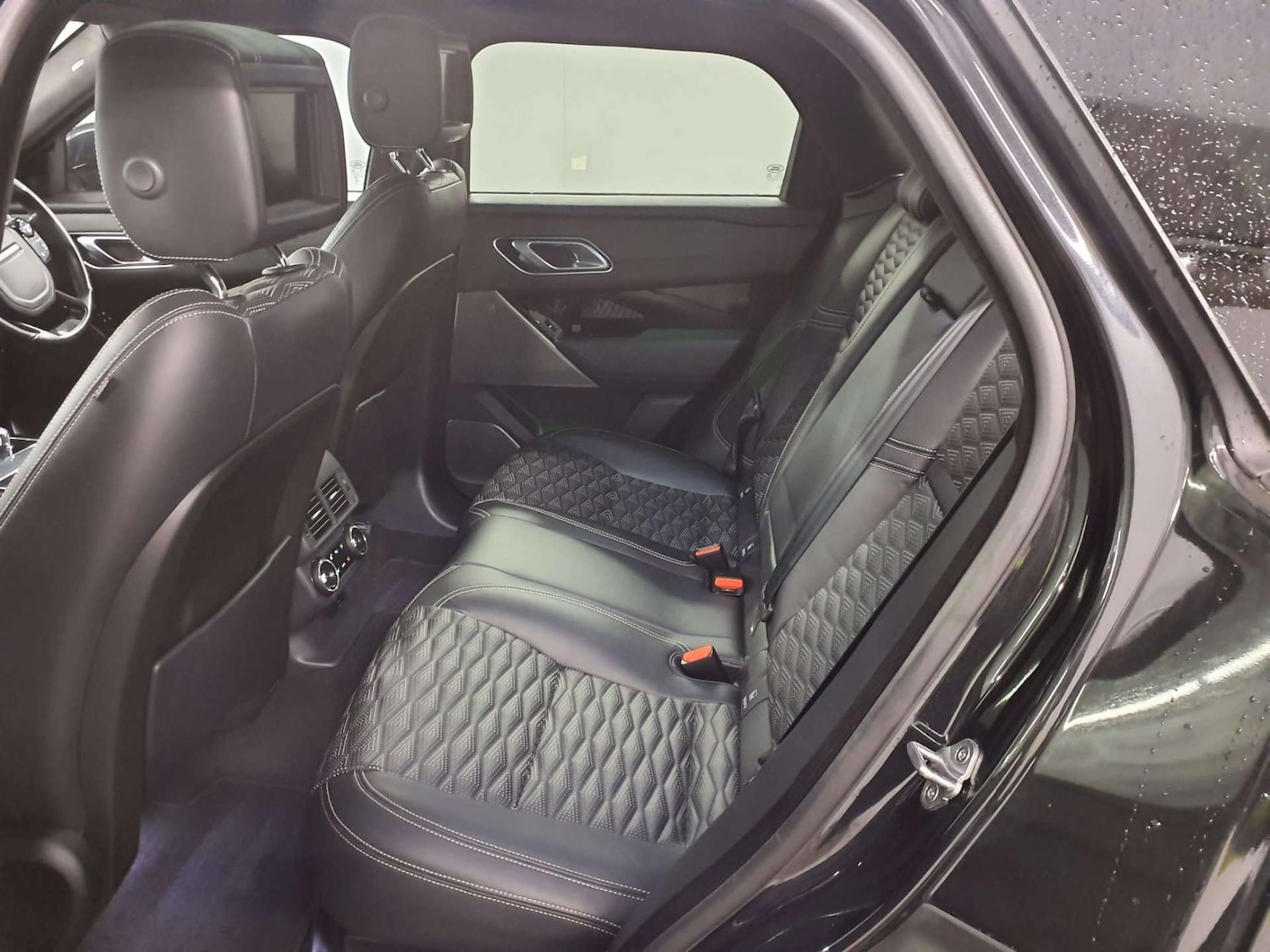 Used Land Rover Range Rover Velar 2020 for sale - 76606063: Photo 11